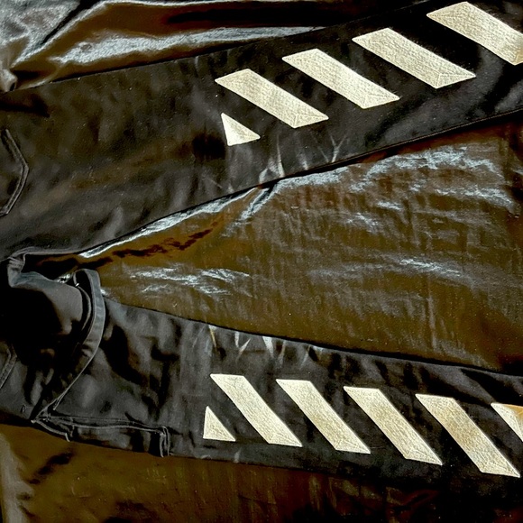 Off white jeans with off white belt - Picture 5 of 9